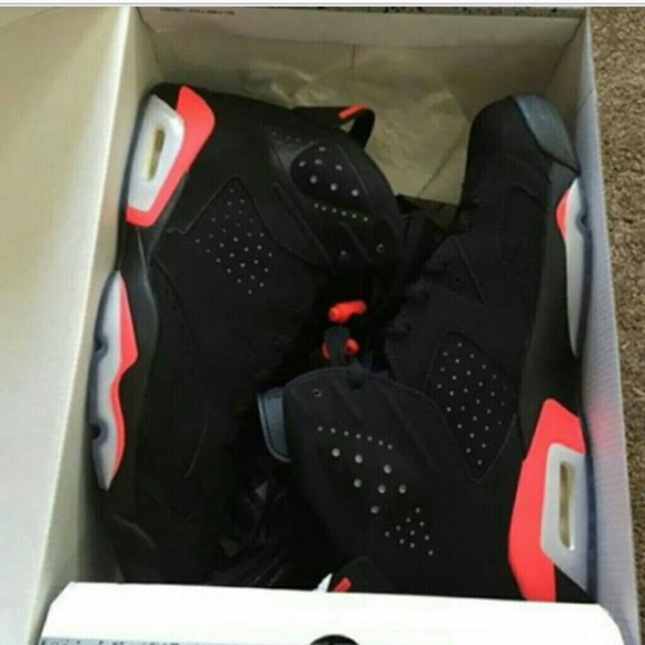 RETRO INFARED 6S Women