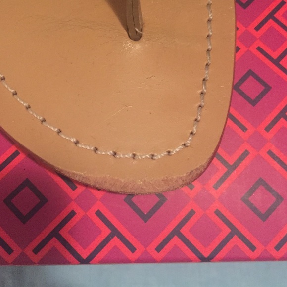 **SOLD** Tory Burch Louisa Flat Thong - Picture 3 of 4