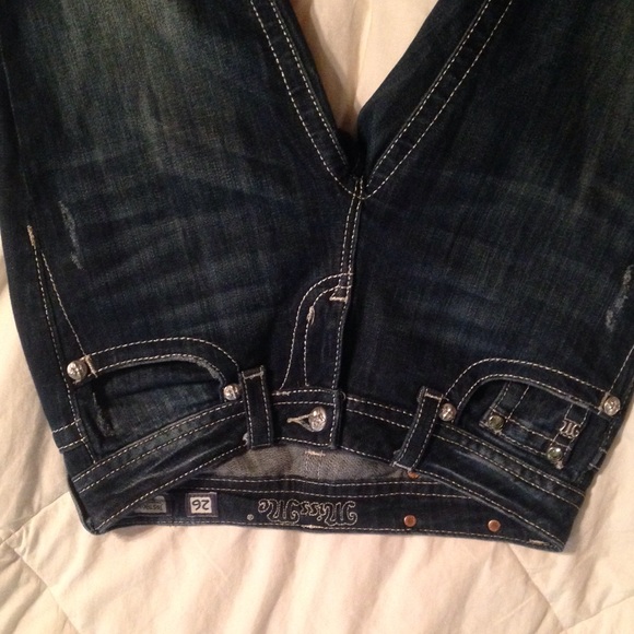 Miss Me Jeans - Picture 2 of 4