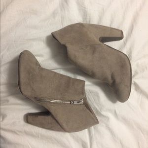SOLD Ankle boots