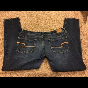 AE skinny jeans. Size 6.