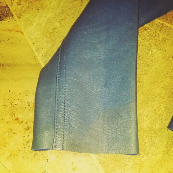 ✔Kenneth Cole leather jacket - Picture 4 of 4