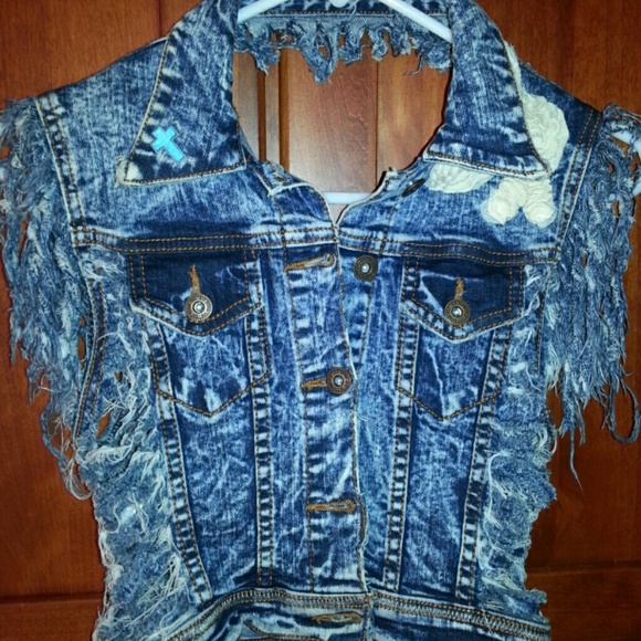 Denim halter top - Picture 2 of 4