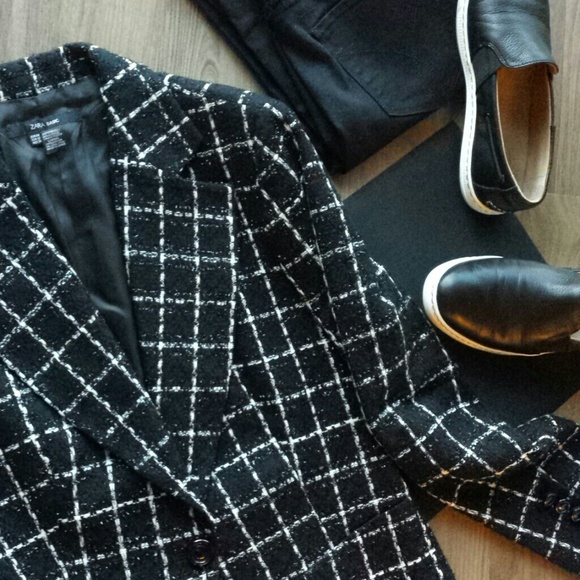 Zara Jackets & Blazers - *ZARA: PINSTRIPE CHECK BLAZER