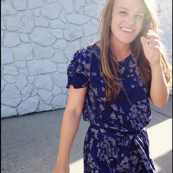 Beautiful retro print dress