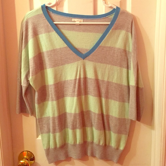 Gap Sweater