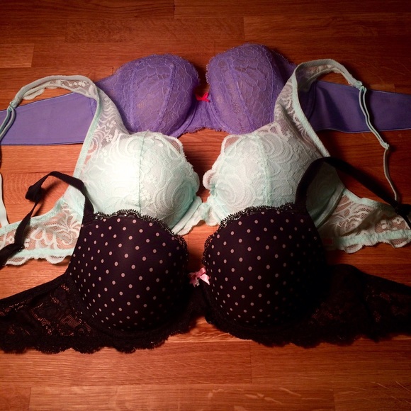 Victoria's Secret 34C Bra Bundle!
