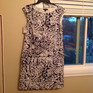 Lands End dress navy snapdragons NWT size 10