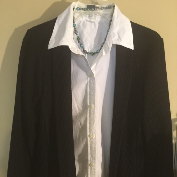 Eileen Fisher light weight jacket - Picture 3 of 4