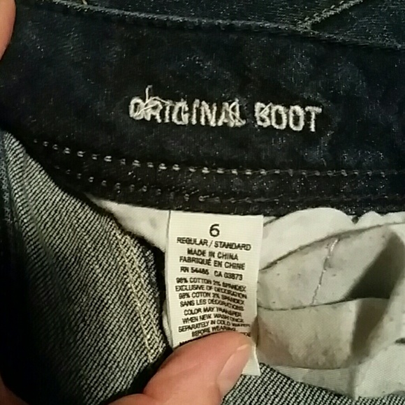 American Eagle Jeans - Picture 2 of 2