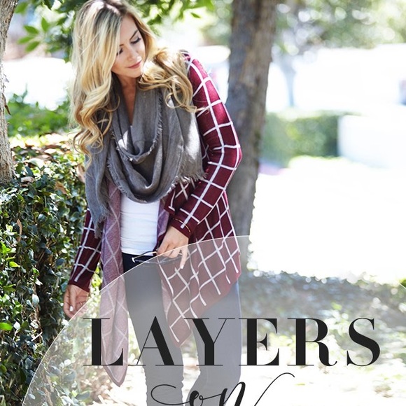 Meet your Posher, Ally - Picture 4 of 4