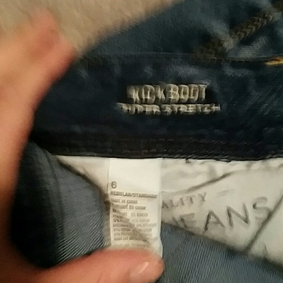 American Eagle Jeans - Picture 2 of 2