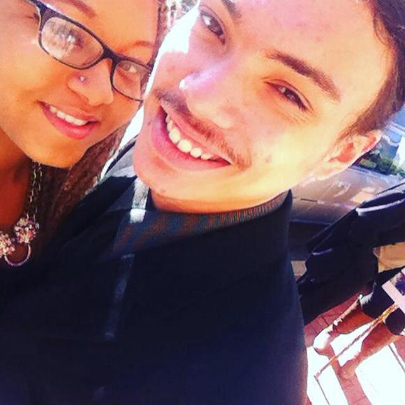 Meet your Posher, Felisha