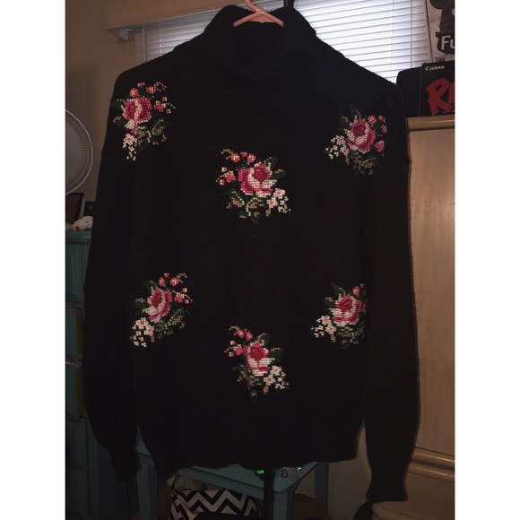 Vintage Floral Sweater