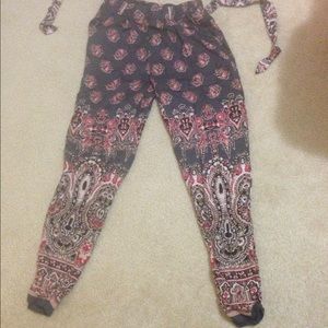NWT "BoHo" Harem pants 🌟