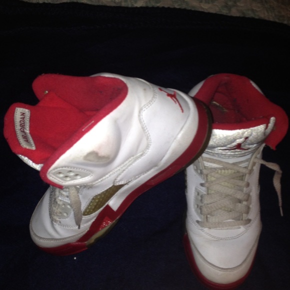 Jordan 5s - Picture 2 of 4