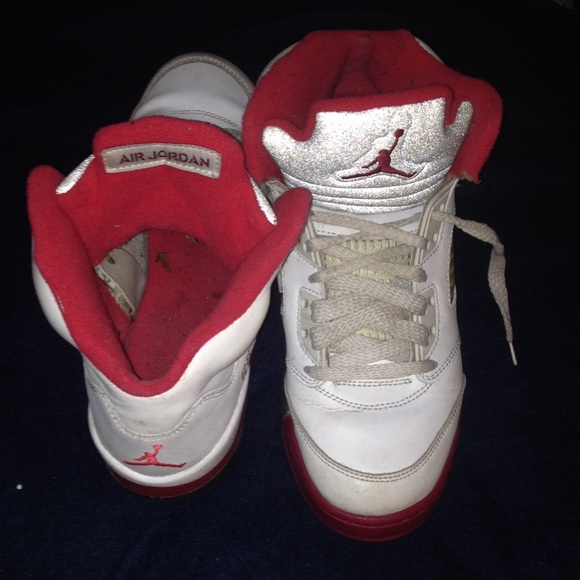 Jordan 5s - Picture 3 of 4