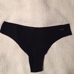 Victoria's Secret No Show Sport Thong