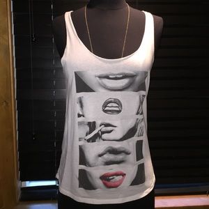 Graphic scoop neck tank