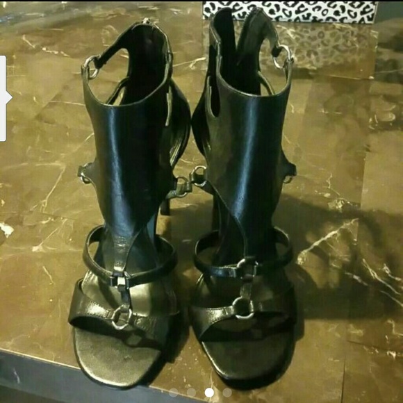 Cute fergie gladiator style heels