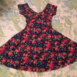 Flowery Wet Seal skater dress size medium