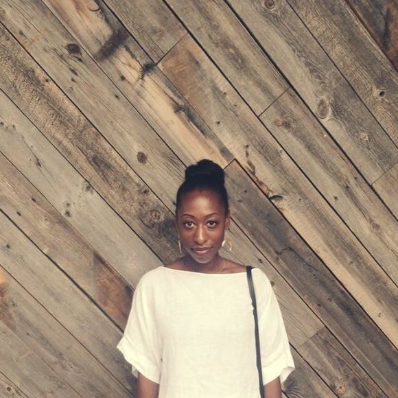 Meet your Posher, Seonna - Picture 1 of 1