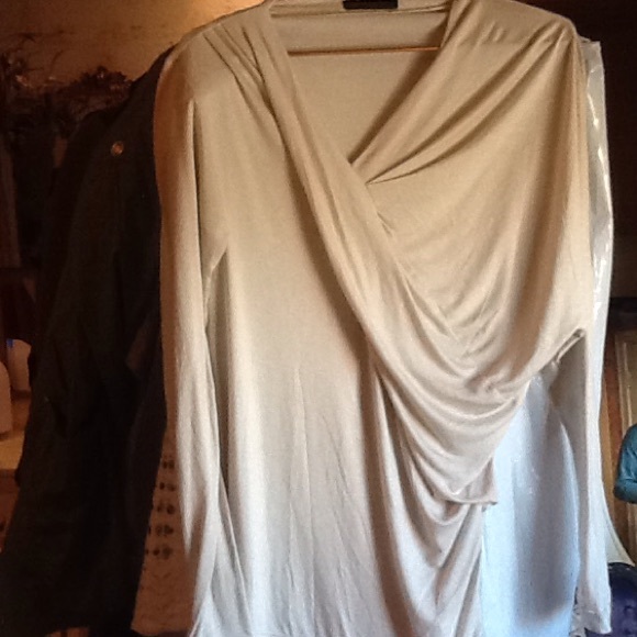 Pinko draped knit top. - Picture 2 of 6