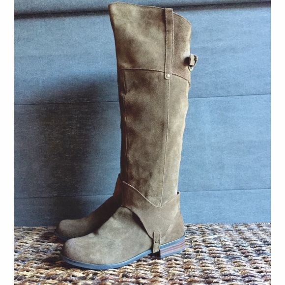 💔SOLD💔Brown Suede Riding Boots