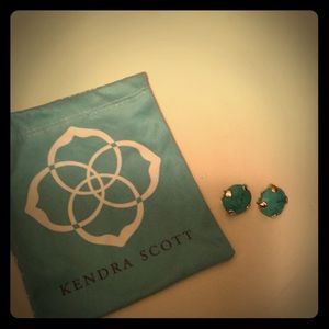 Kendra Scott turquoise earrings!