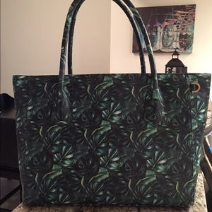 Dagne Dover - the tote in Palm (limited edition)