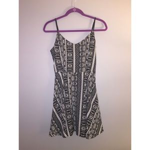 Backless Aztec print Dress