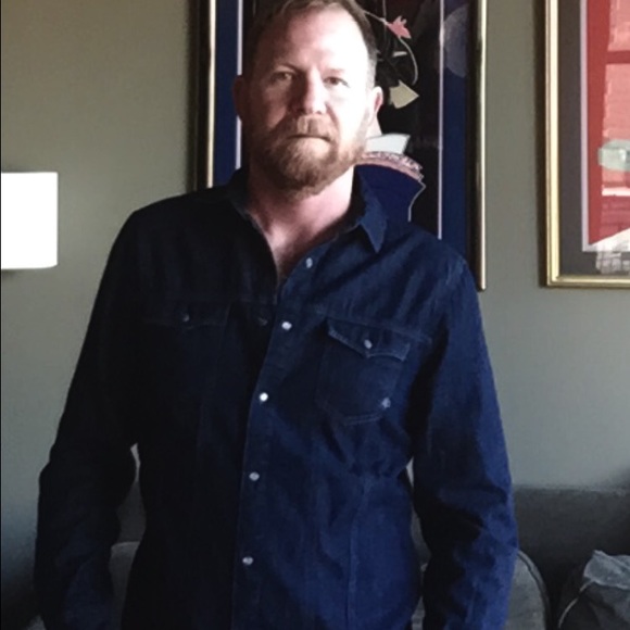 Meet your Posher, David - Picture 1 of 1