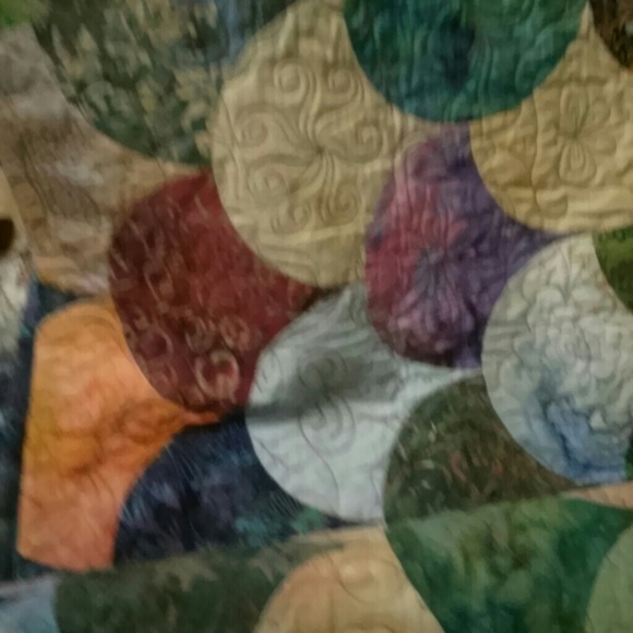 She'll Quilt - Picture 4 of 4