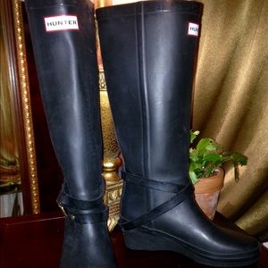 Hunter Boots Wedge Style Size 5