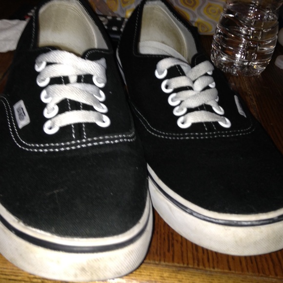 black vans