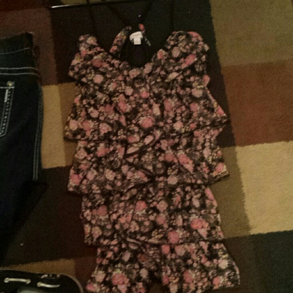 Shirt - Picture 2 of 2