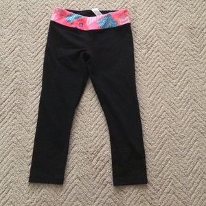 Black Crop Ivivva KIDS Leggings