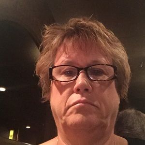 Meet your Posher, Vicky