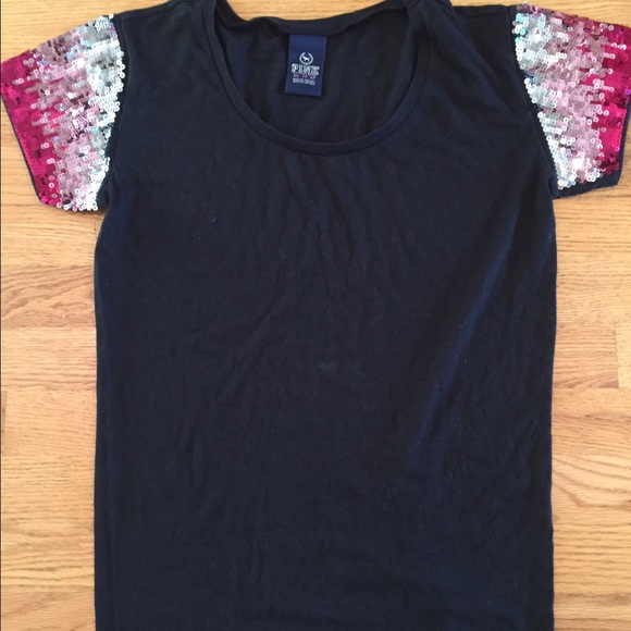 Victoria's Secret Tops - 🎀SOLD🎀 New without tags, VS sequin shirt