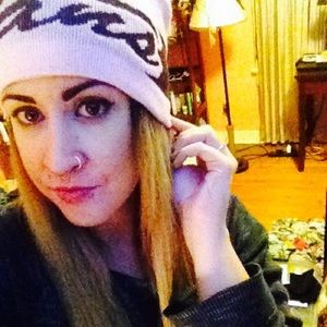 Reversible Vans beanie