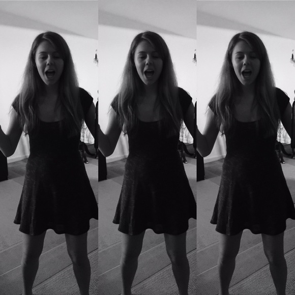 Meet your Posher, Samantha - Picture 1 of 1