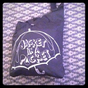 Old Navy Grey Jacket in a Packet - Size S