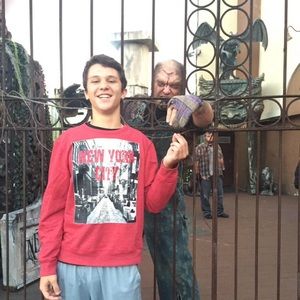 Meet your Posher, Steven