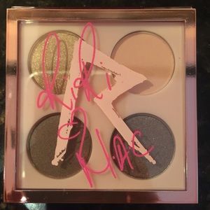 MAC Riri Hearts Mac "her cocoa" eyeshadow quad.