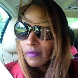 Meet your Posher, Shana