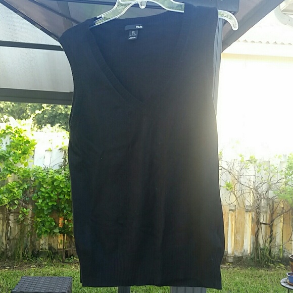 Trendy and cozy v-neck vest