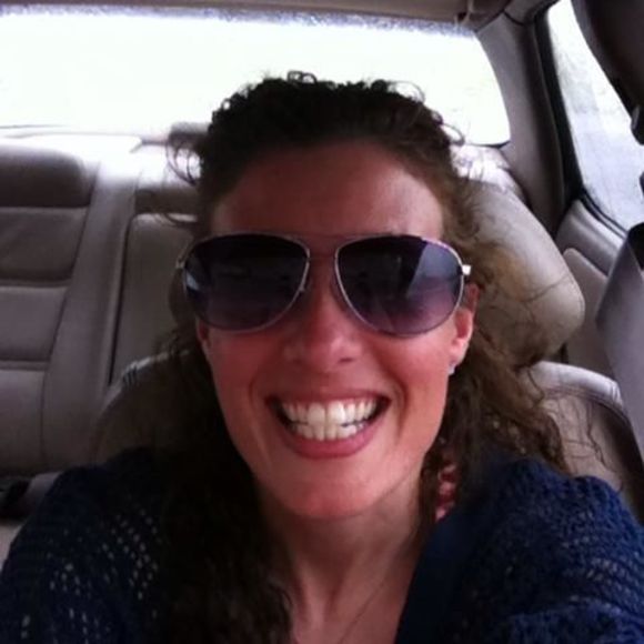 Meet your Posher, Helena - Picture 3 of 3