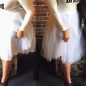 Fashionable White Tull Skirt One Size Fits Most