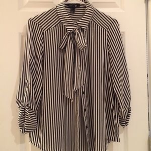 NWT.  Black/white pin stripe top