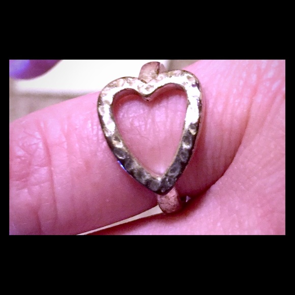 ModCloth Silver Heart Ring - Size 7